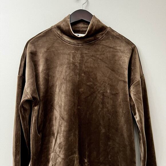 Cable & Gauge Sport Women Size S Brown Velour Lounge Shirt Athleisure Travel - Picture 4 of 11